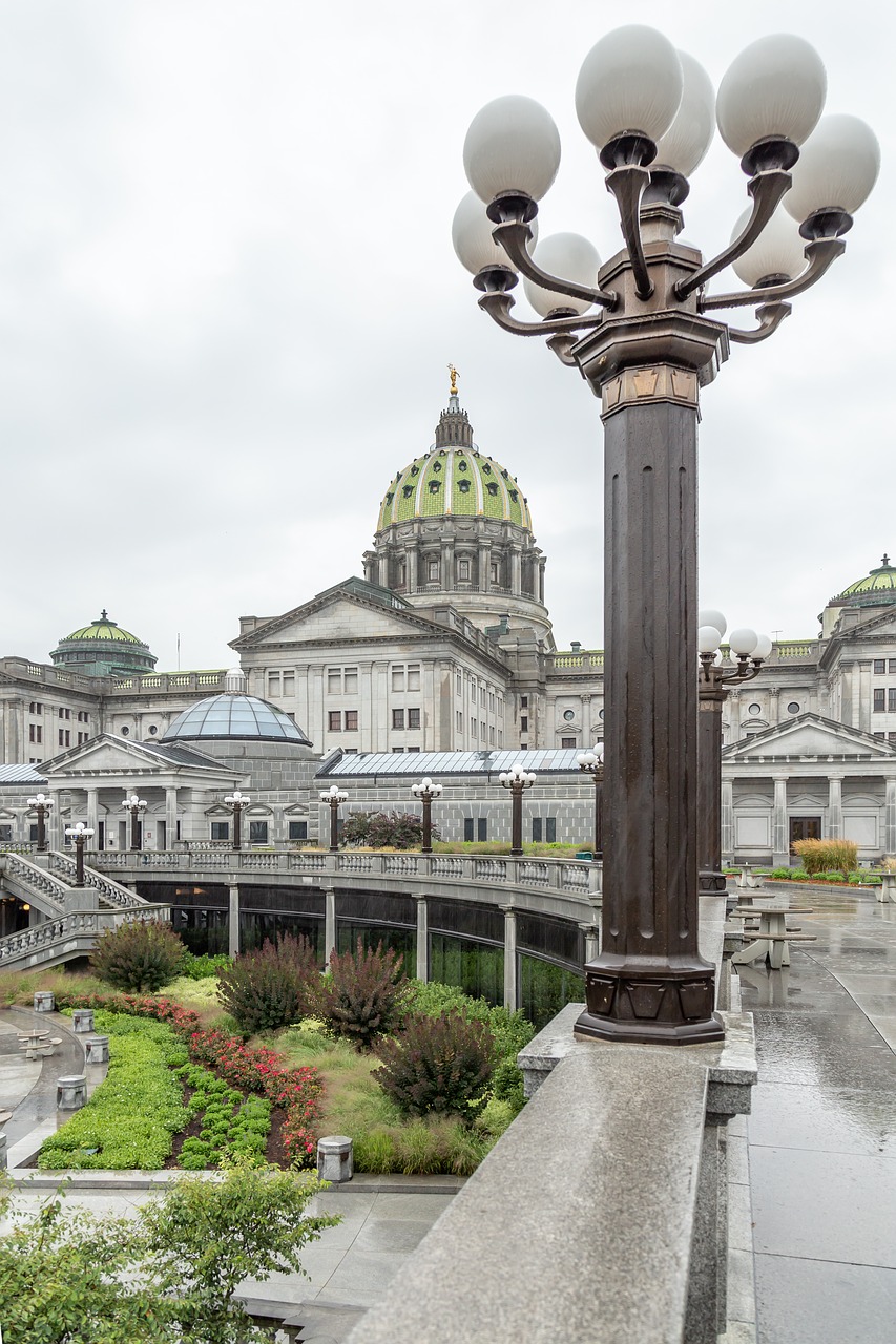 capitol  building  city free photo