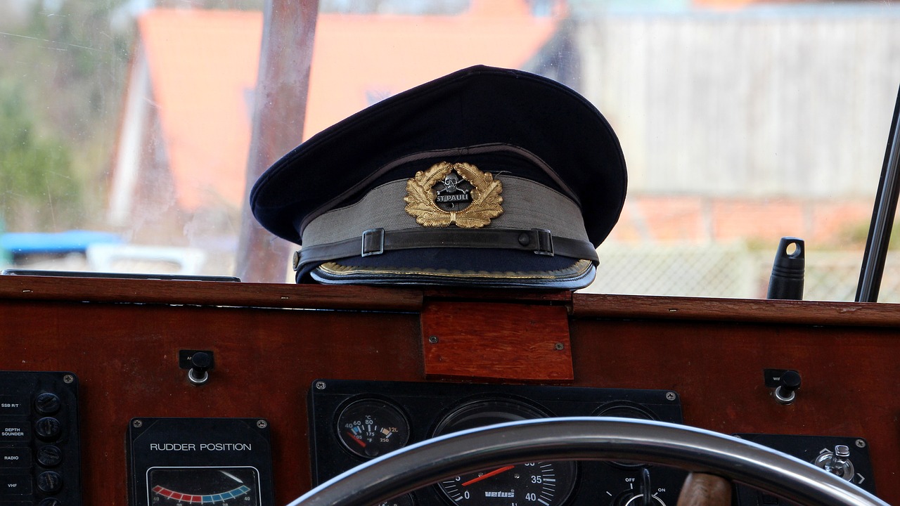 captain's hat  cap  boat free photo