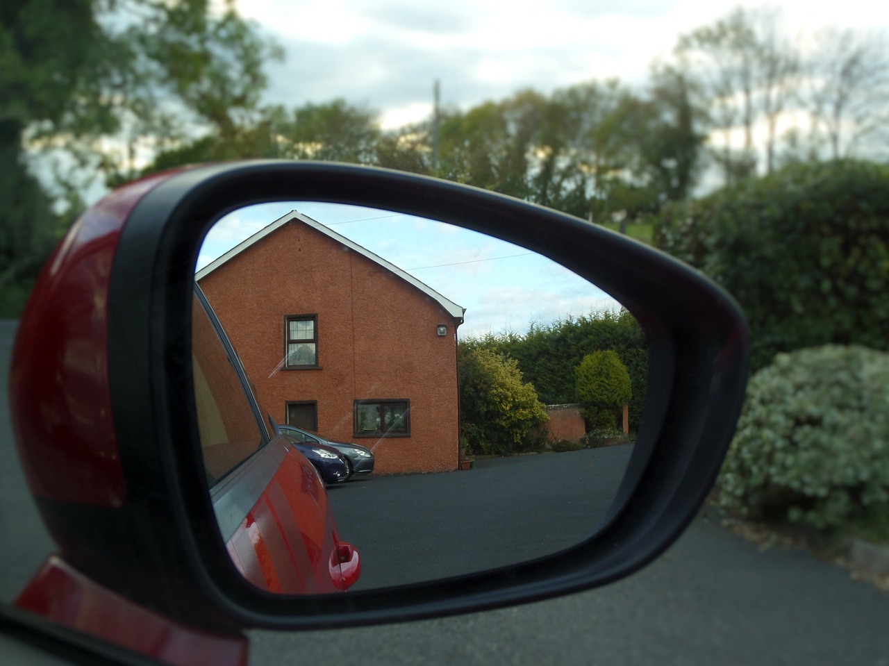 car rearview mirror reflection free photo