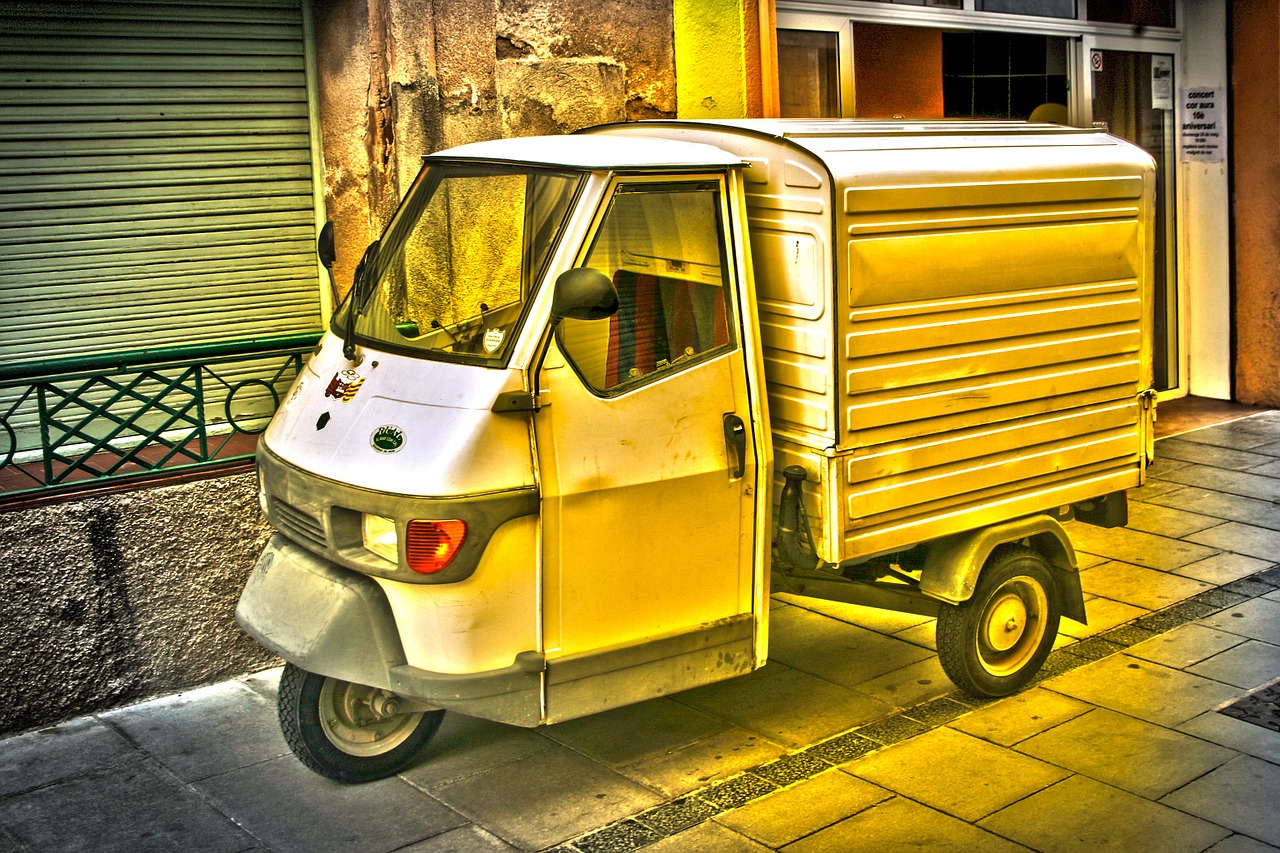 car tricycle evening free photo