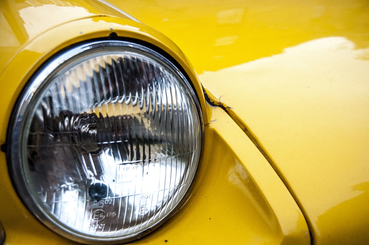 car yellow headlight free photo