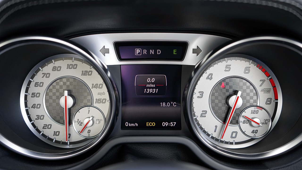 car interior speedometer free photo