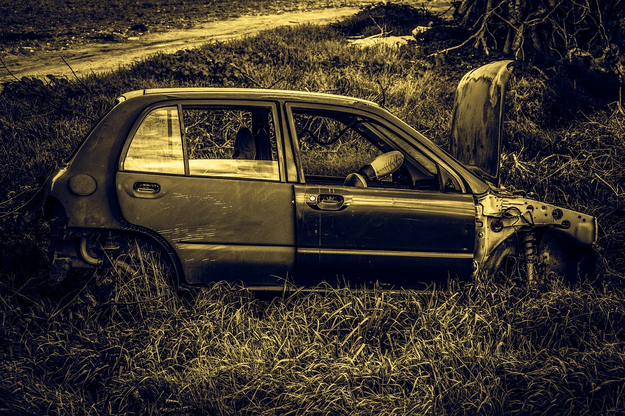 car wreck broken free photo