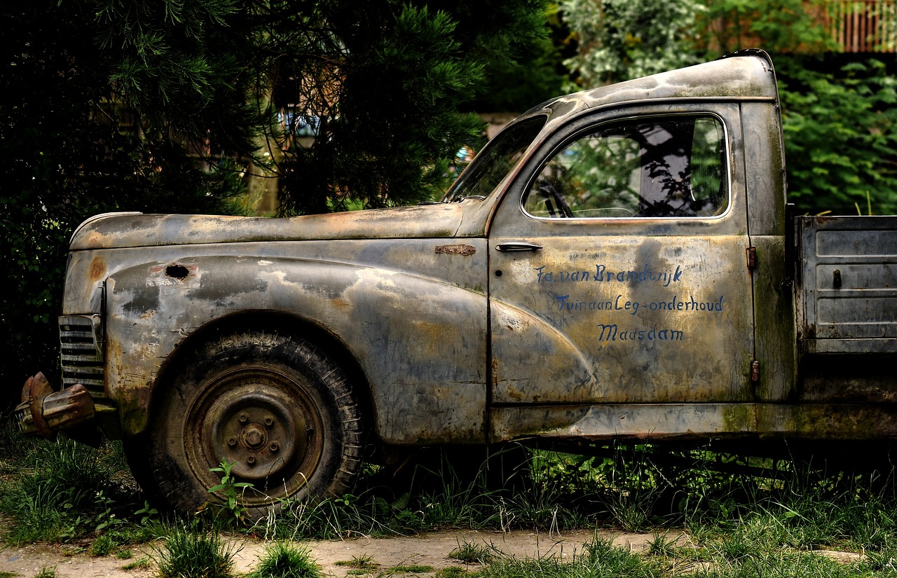 car rust wreck free photo