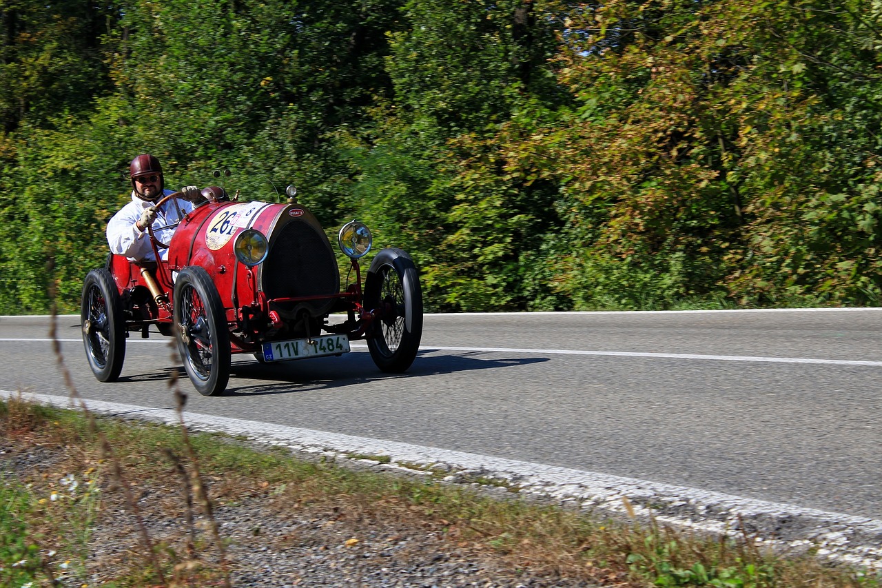 car bugatti racing car free photo