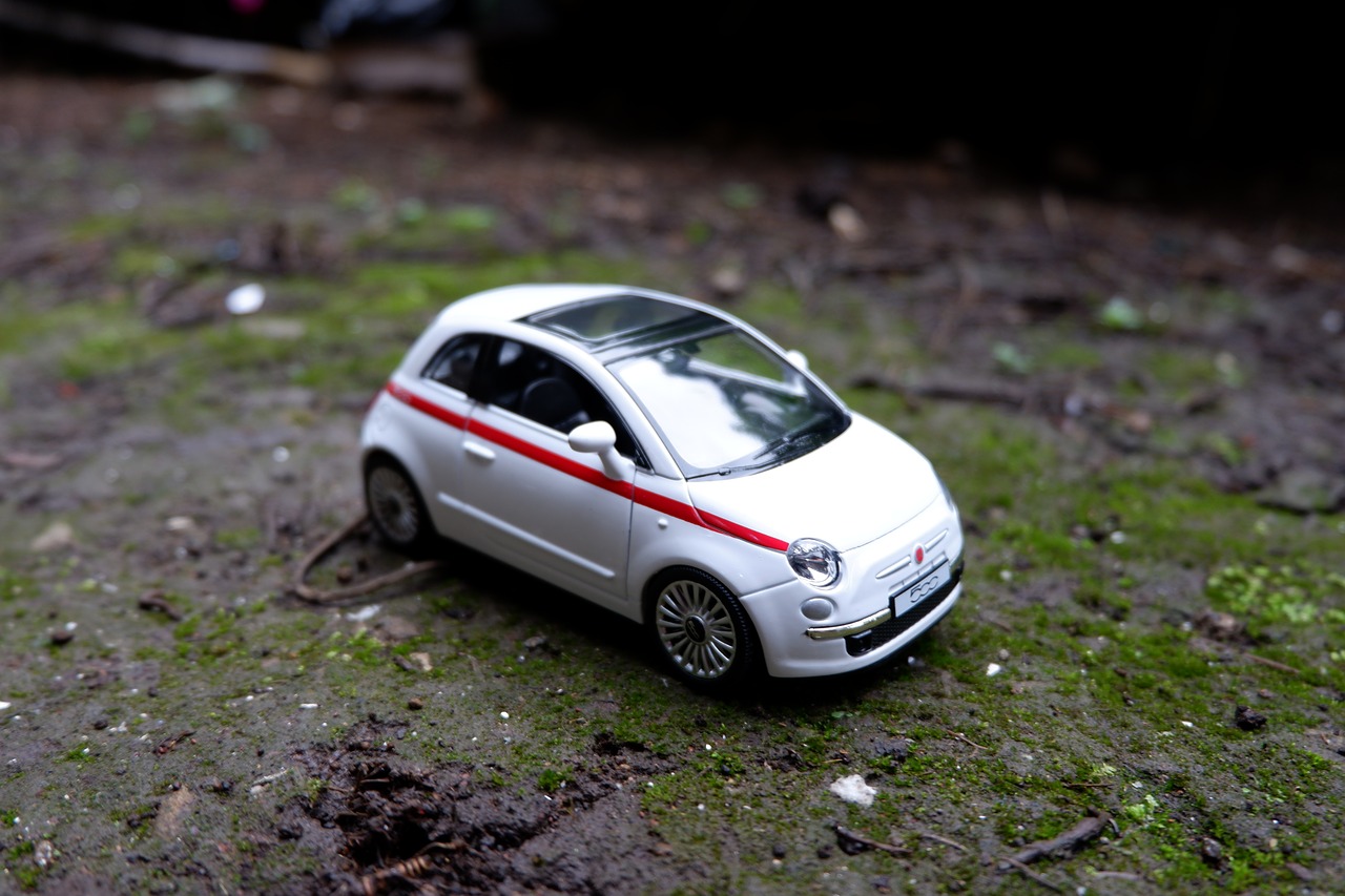 car toy white free photo