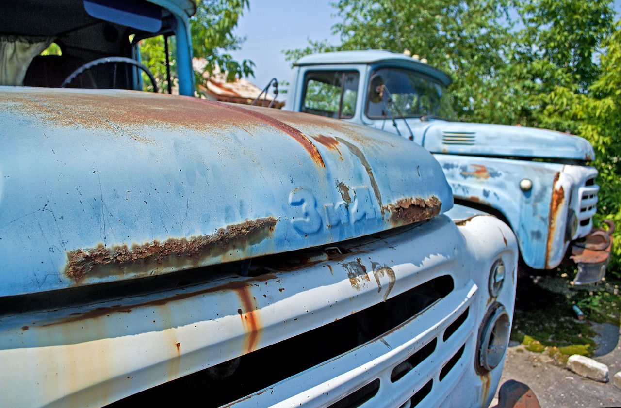 car  rust  the abandoned free photo