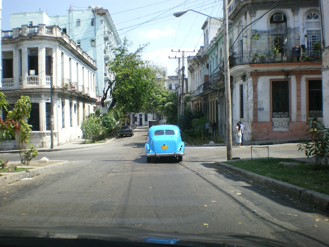 car blue cuba free photo