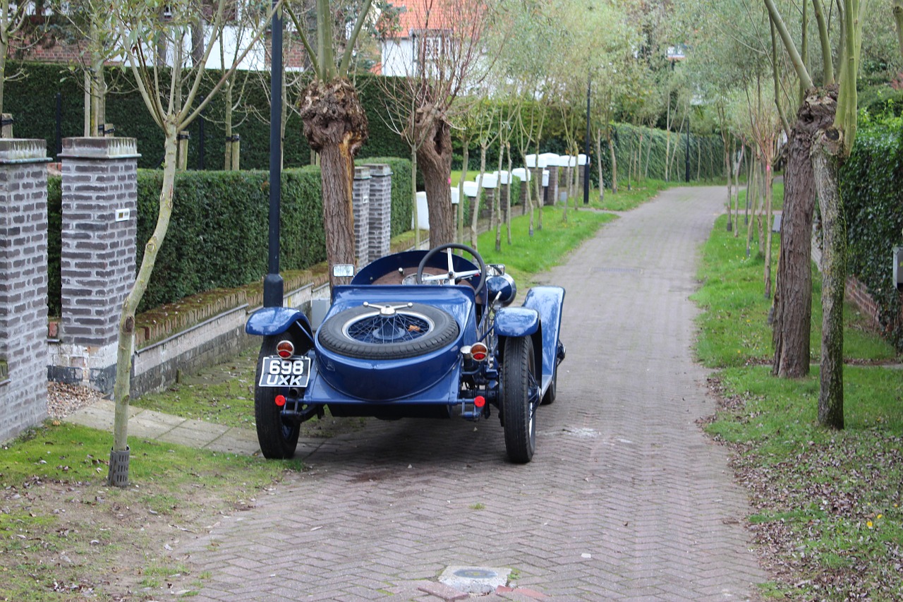 antique classic car locomobile free photo