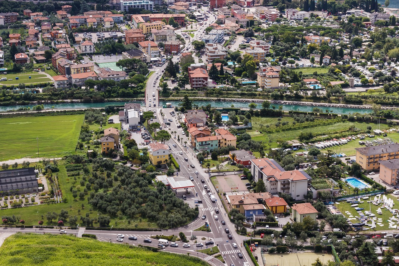 car traffic perspective jam free photo