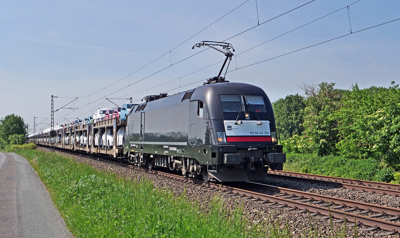 car train  pkw  railway free photo