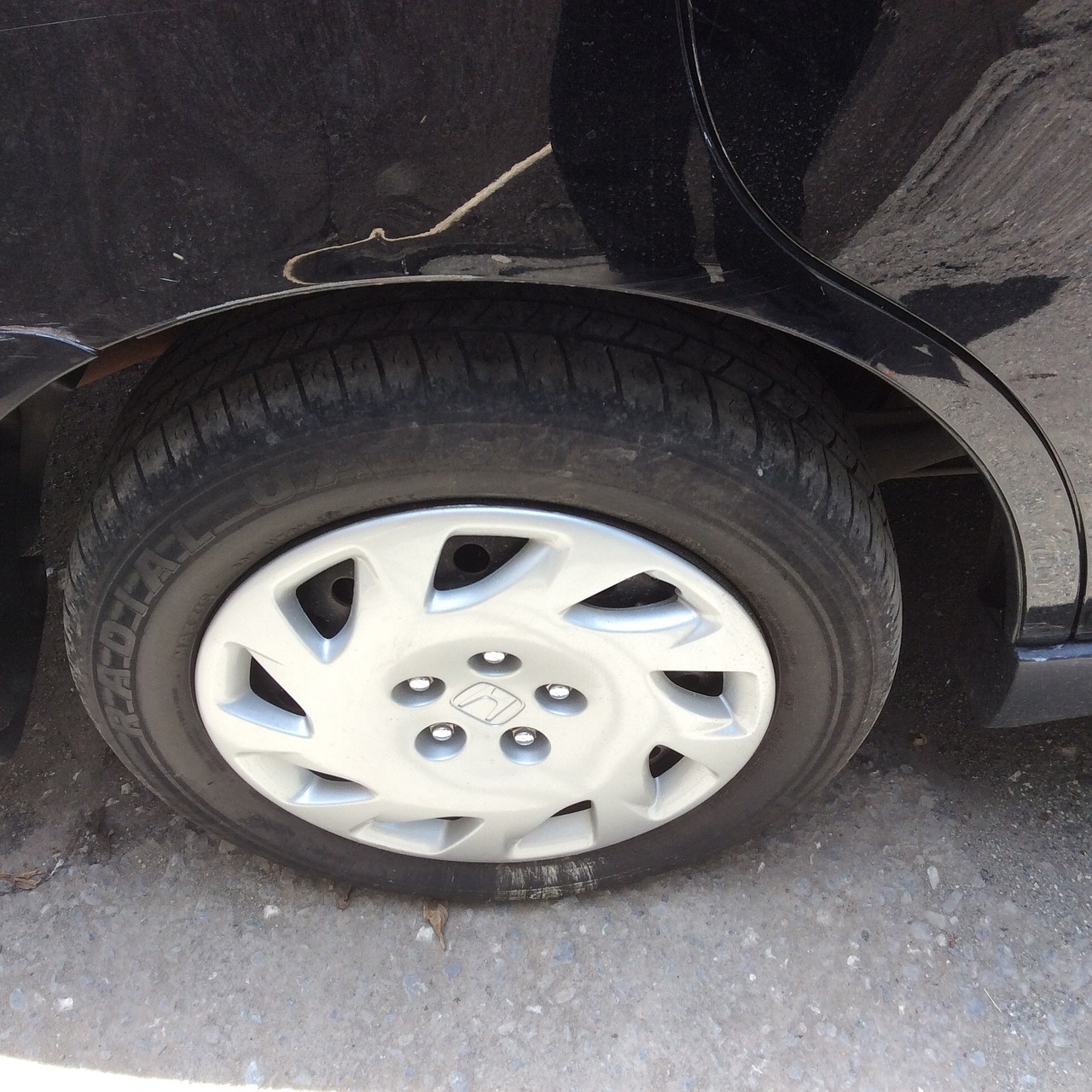 car wheel hubcap tire free photo