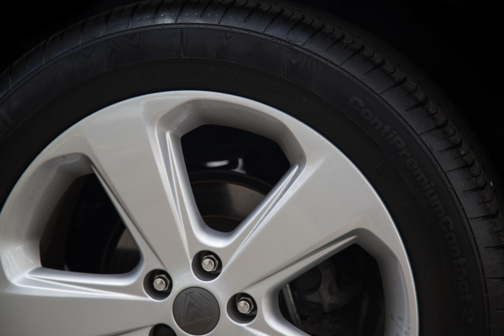 wheel car tyre free photo