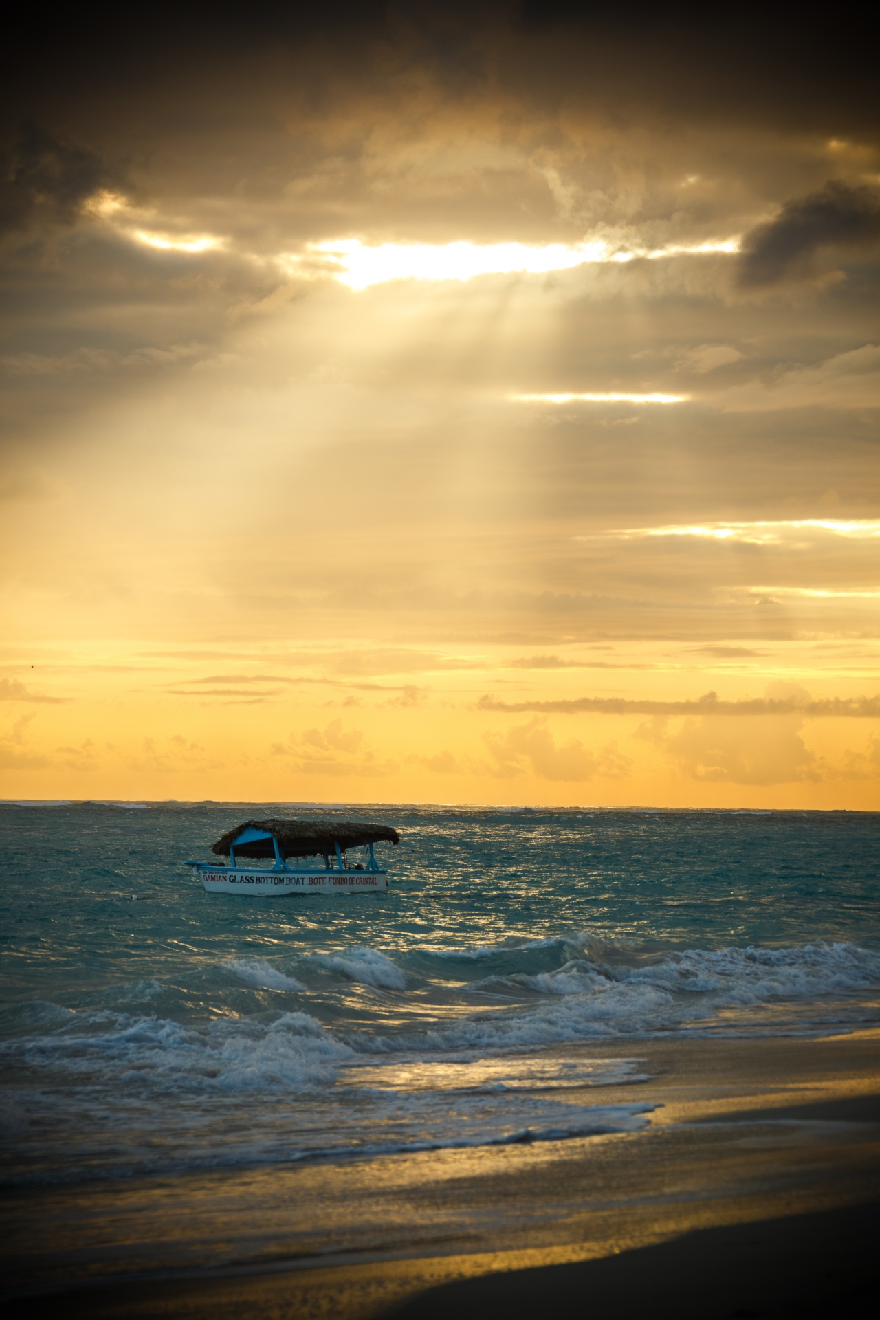 beach boat caribbean free photo