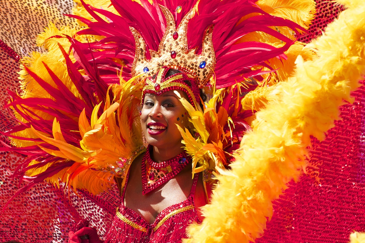 carnival woman costume free photo