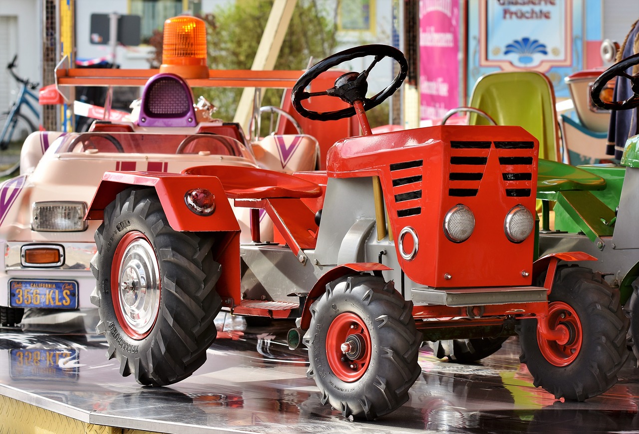 carousel  auto  tractor free photo
