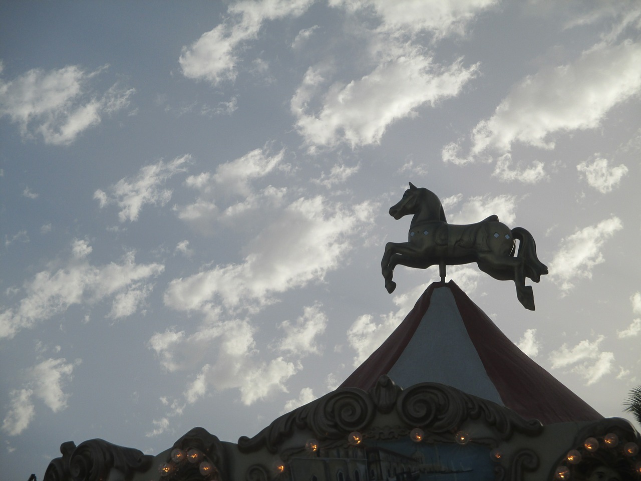 carousel horse sky free photo