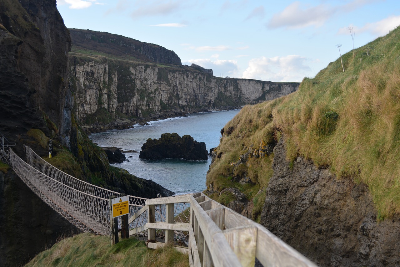 carrick-a-rede northern ireland nature free photo