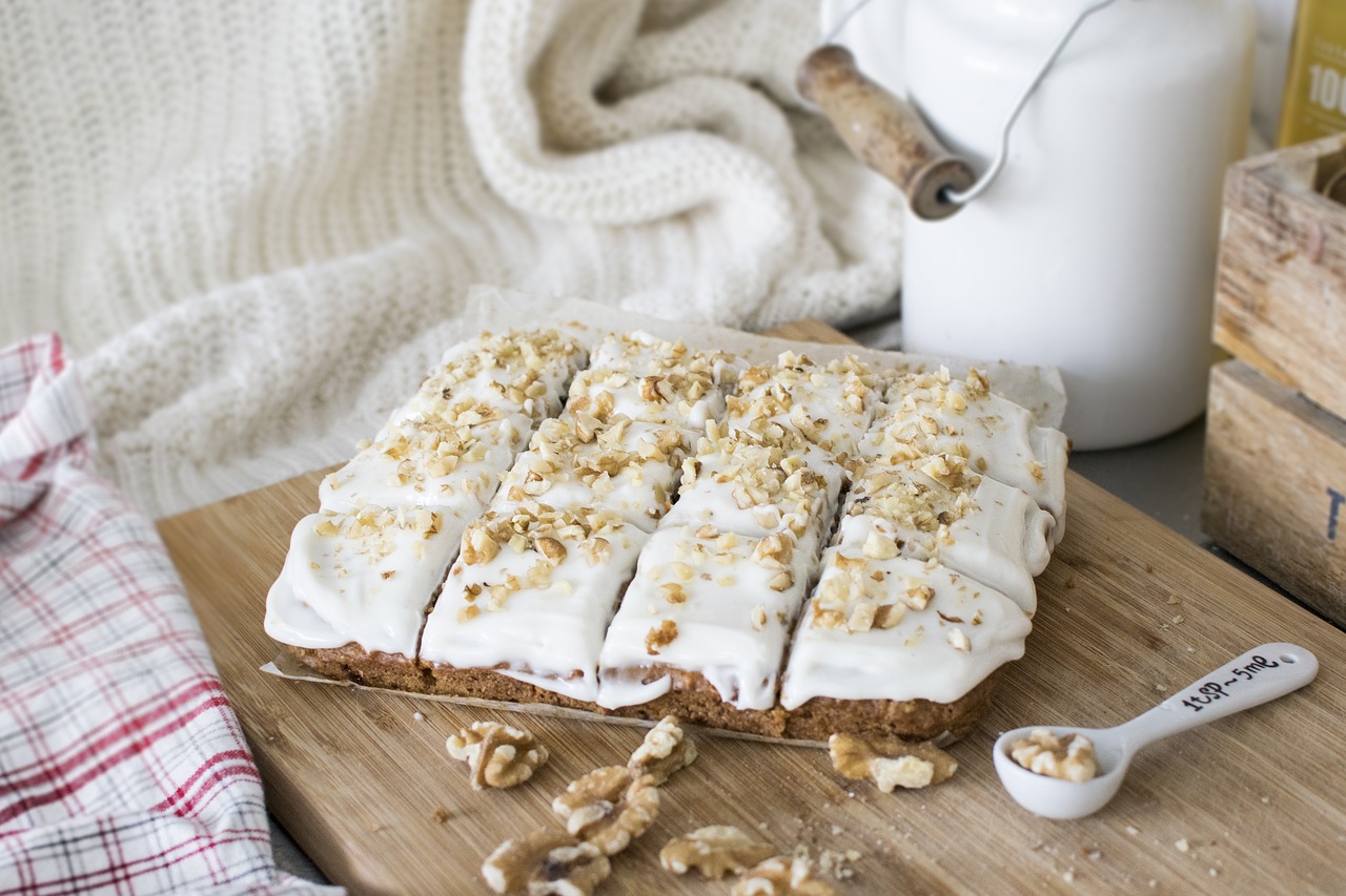 carrot cake cake dessert free photo