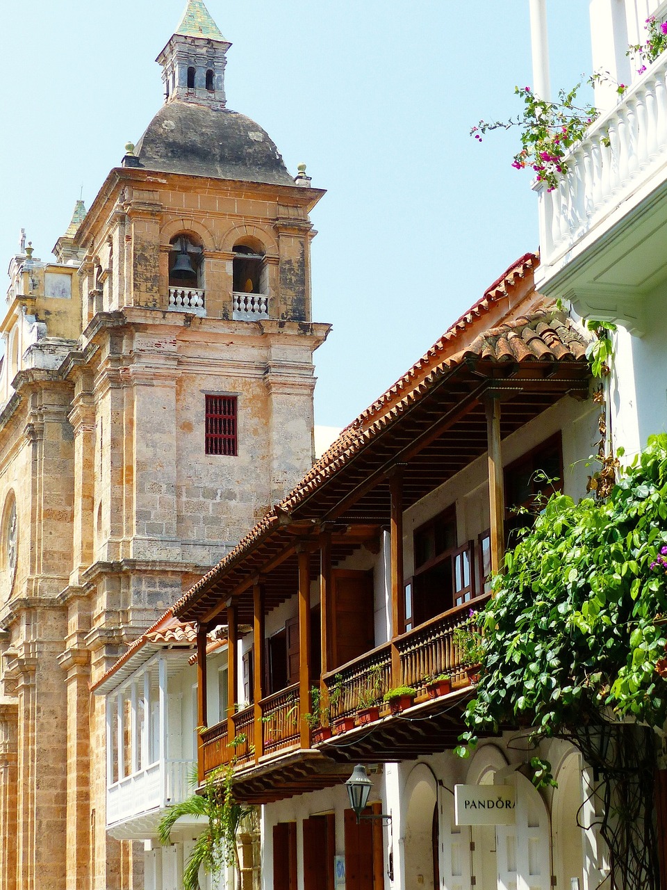 cartagena old town colombia free photo