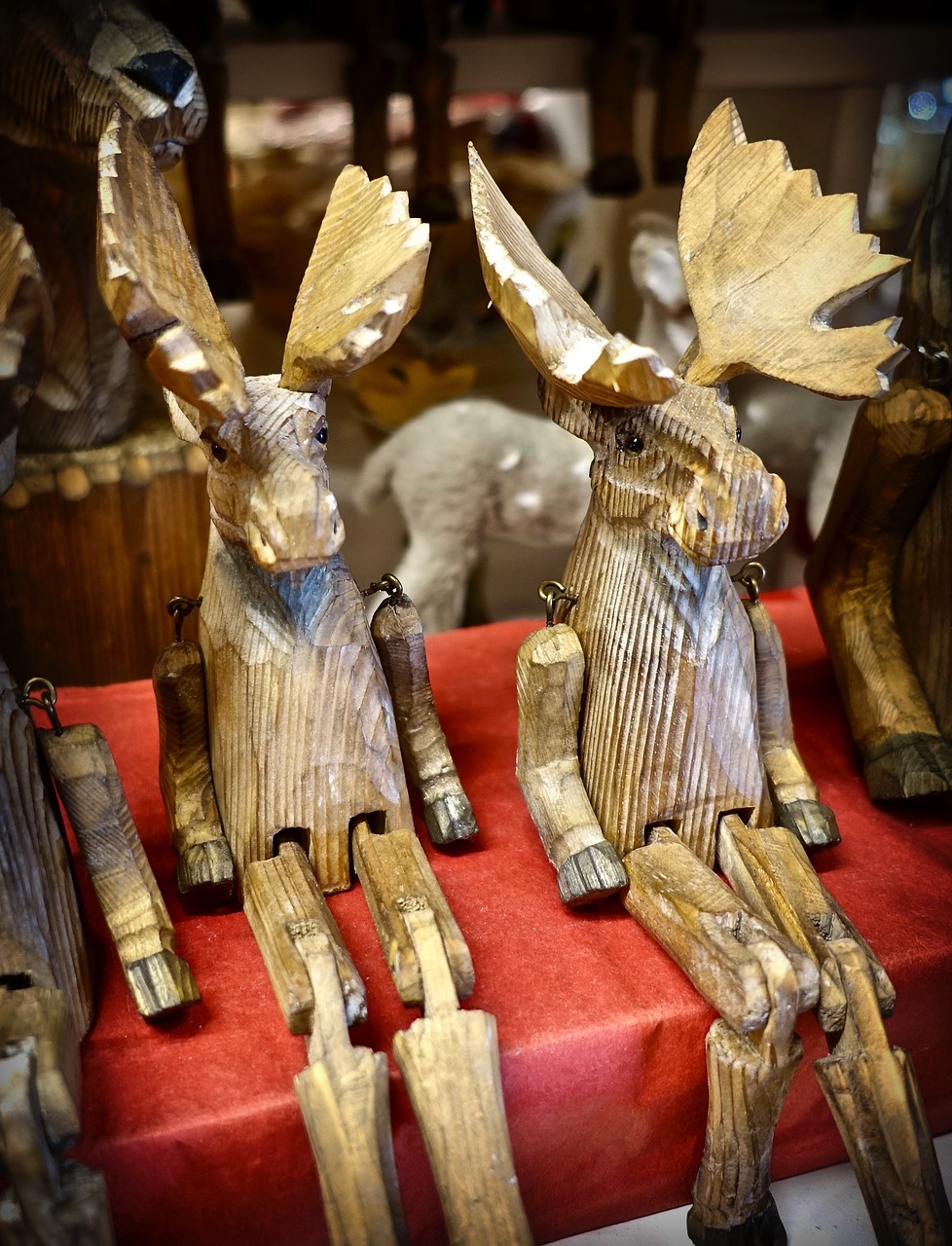 carving moose wooden free photo