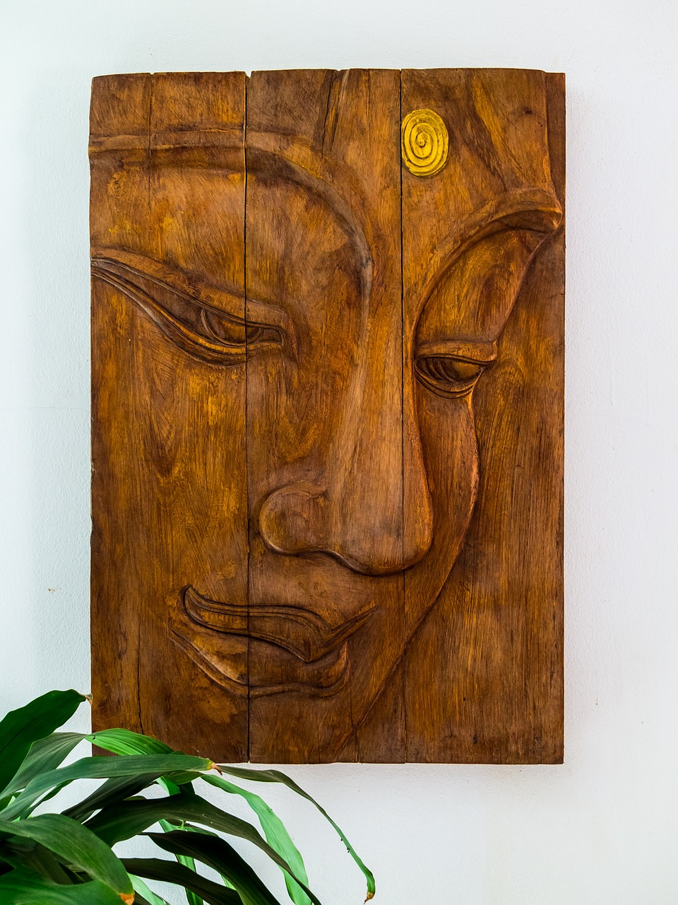 carving wood picture portrait free photo