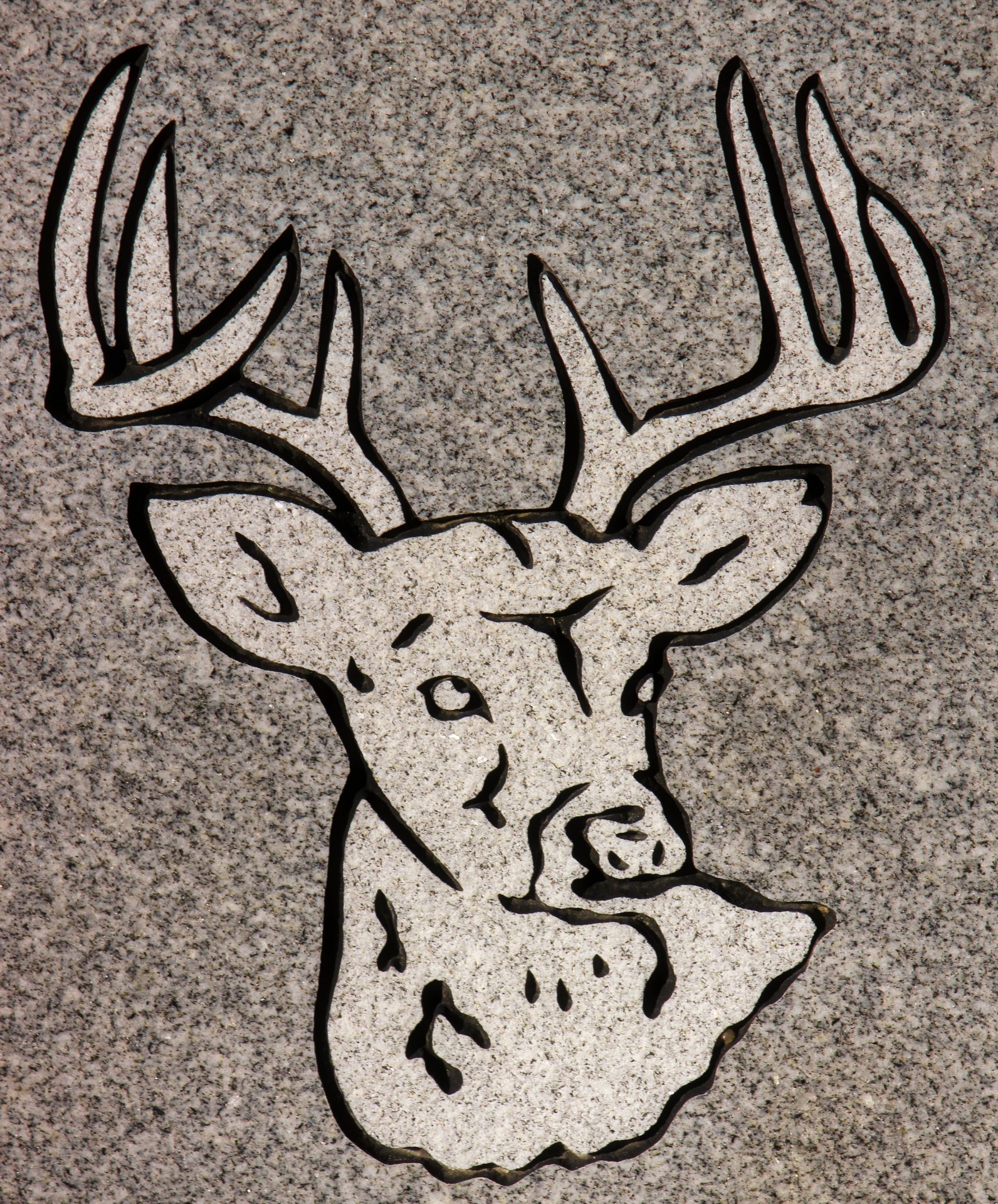 carving animal headstone free photo