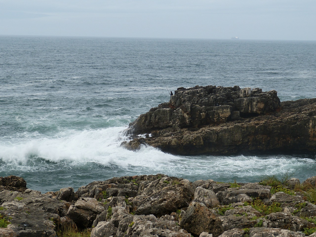 cascais portugal rock free photo