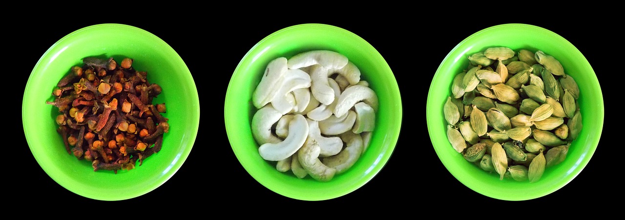 cashew cardamom clove free photo