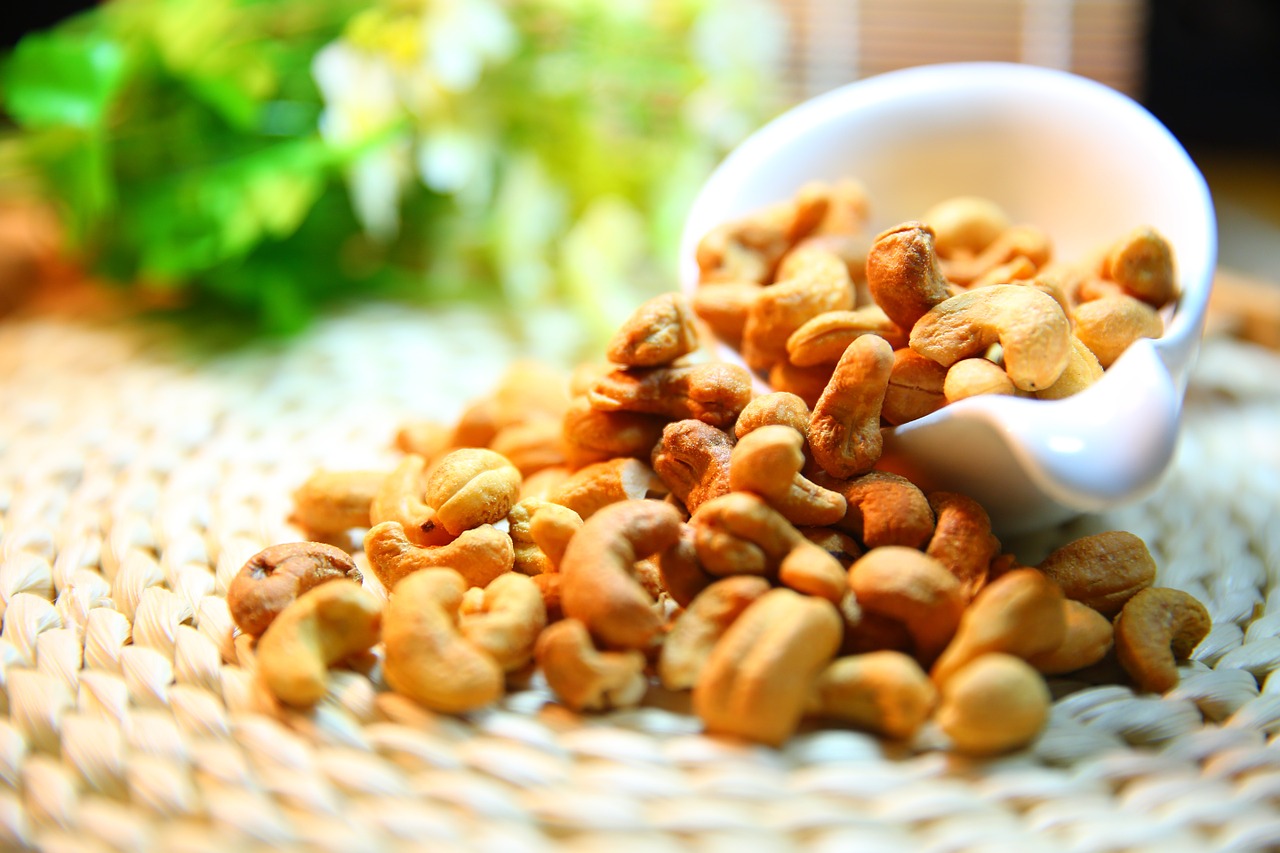 cashew nut nut protein free photo