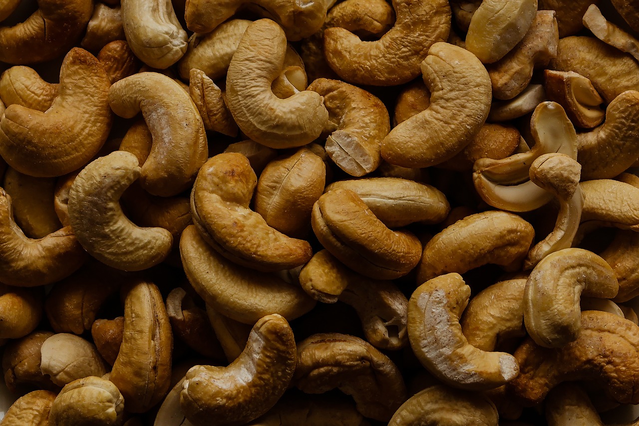 cashew nuts nuts food free photo