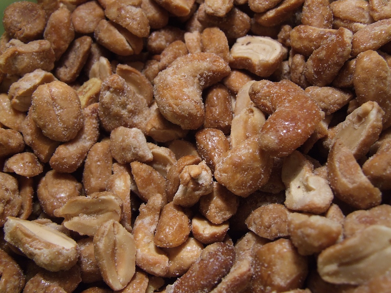 cashews nuts peanuts free photo