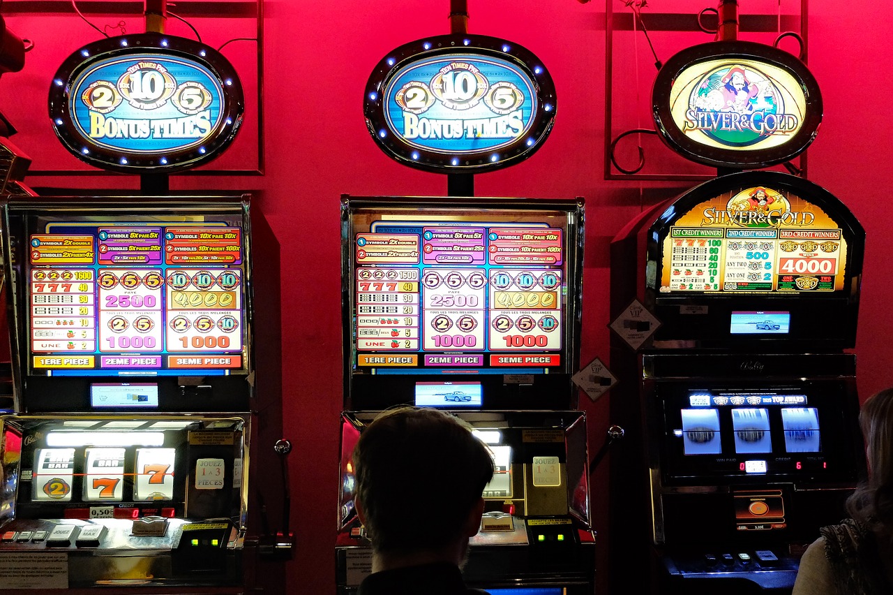 casino game of chance slot machines free photo