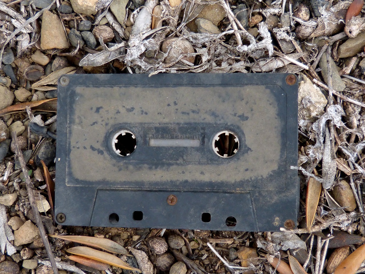 cassette obsolete abandoned free photo