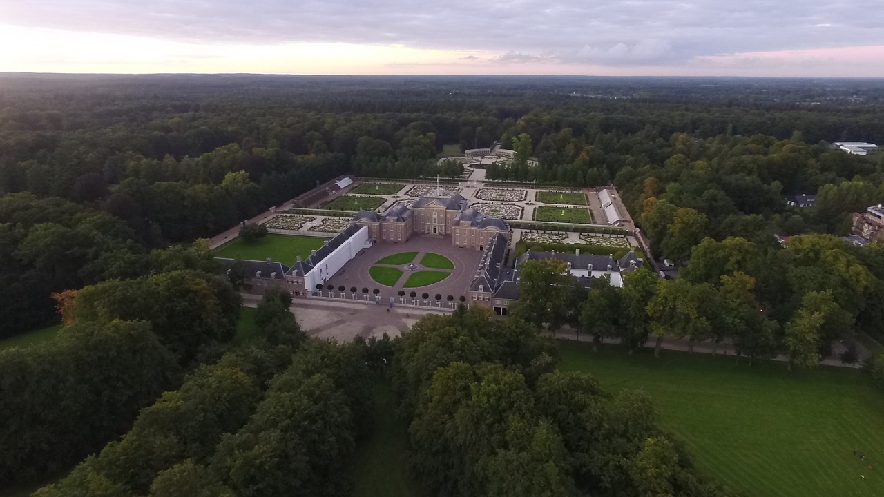 castle palace aerial view free photo