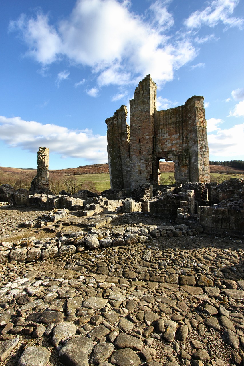 castle edlingham ruin free photo