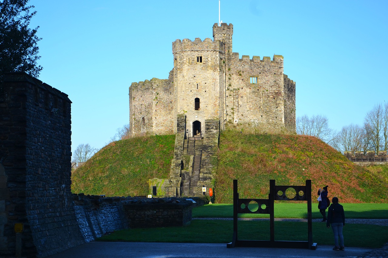 castle cardiff stocks free photo