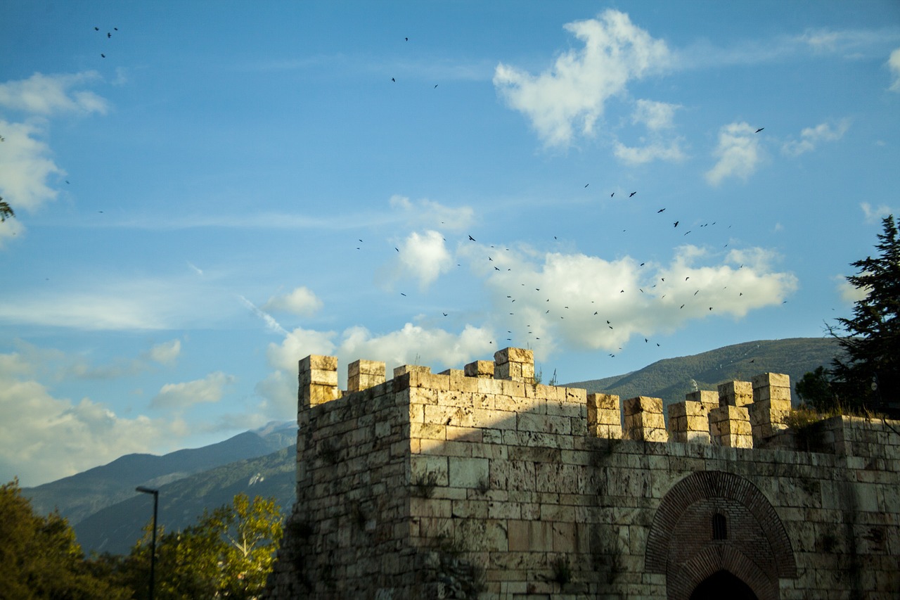 castle door sky free photo