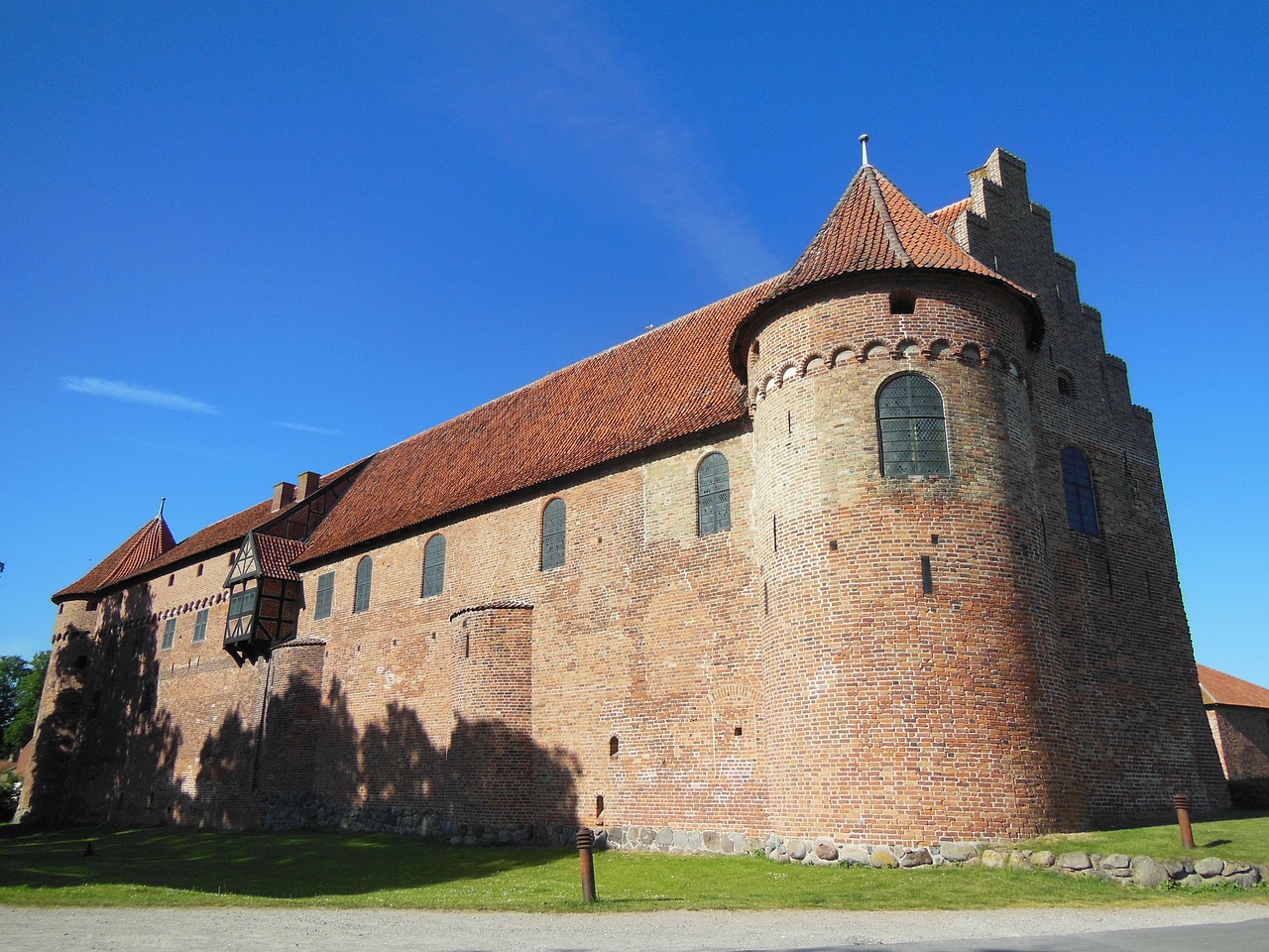 castle medieval cultural heritage free photo