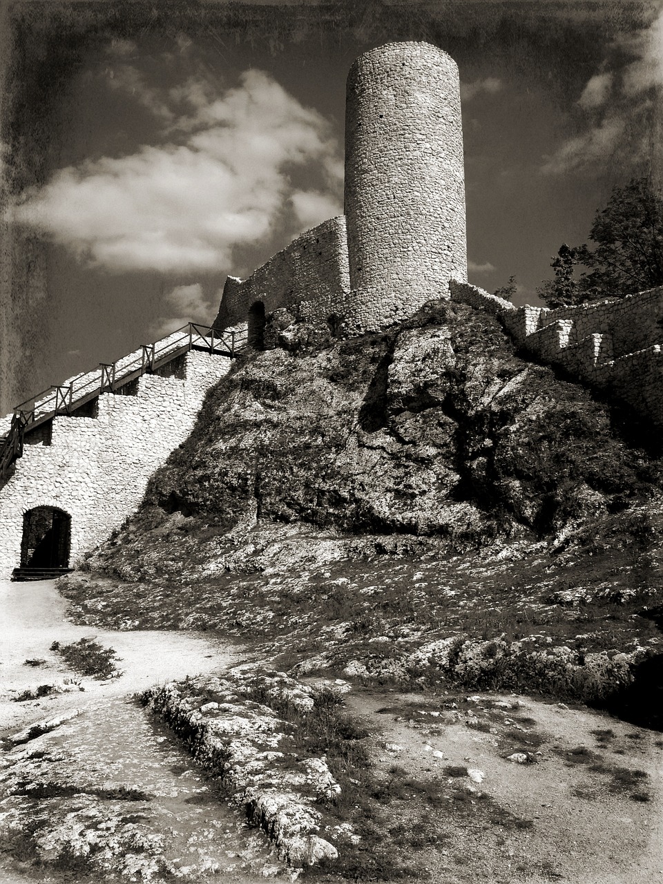 castle smolen history free photo