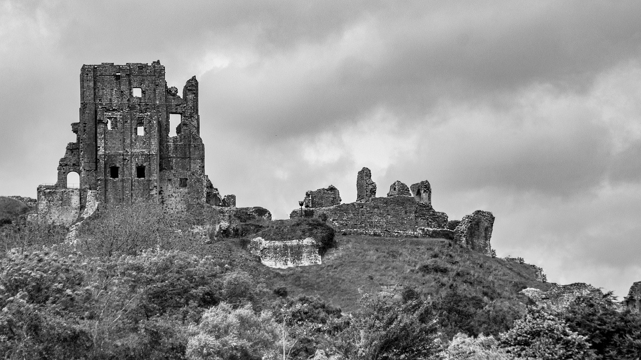 castle corfe castle corfe free photo