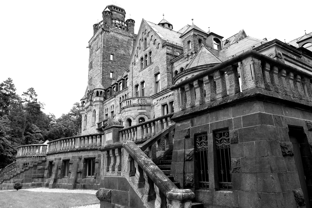 castle waldhausen dracula free photo