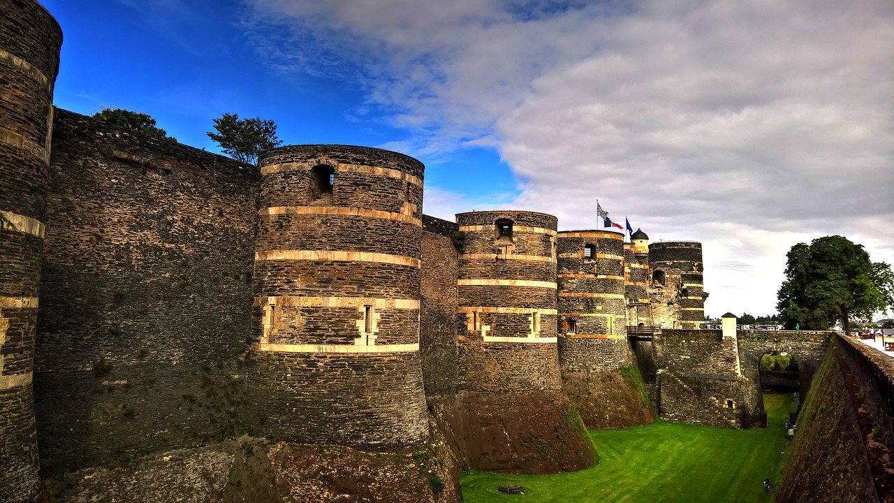 castle medieval france free photo
