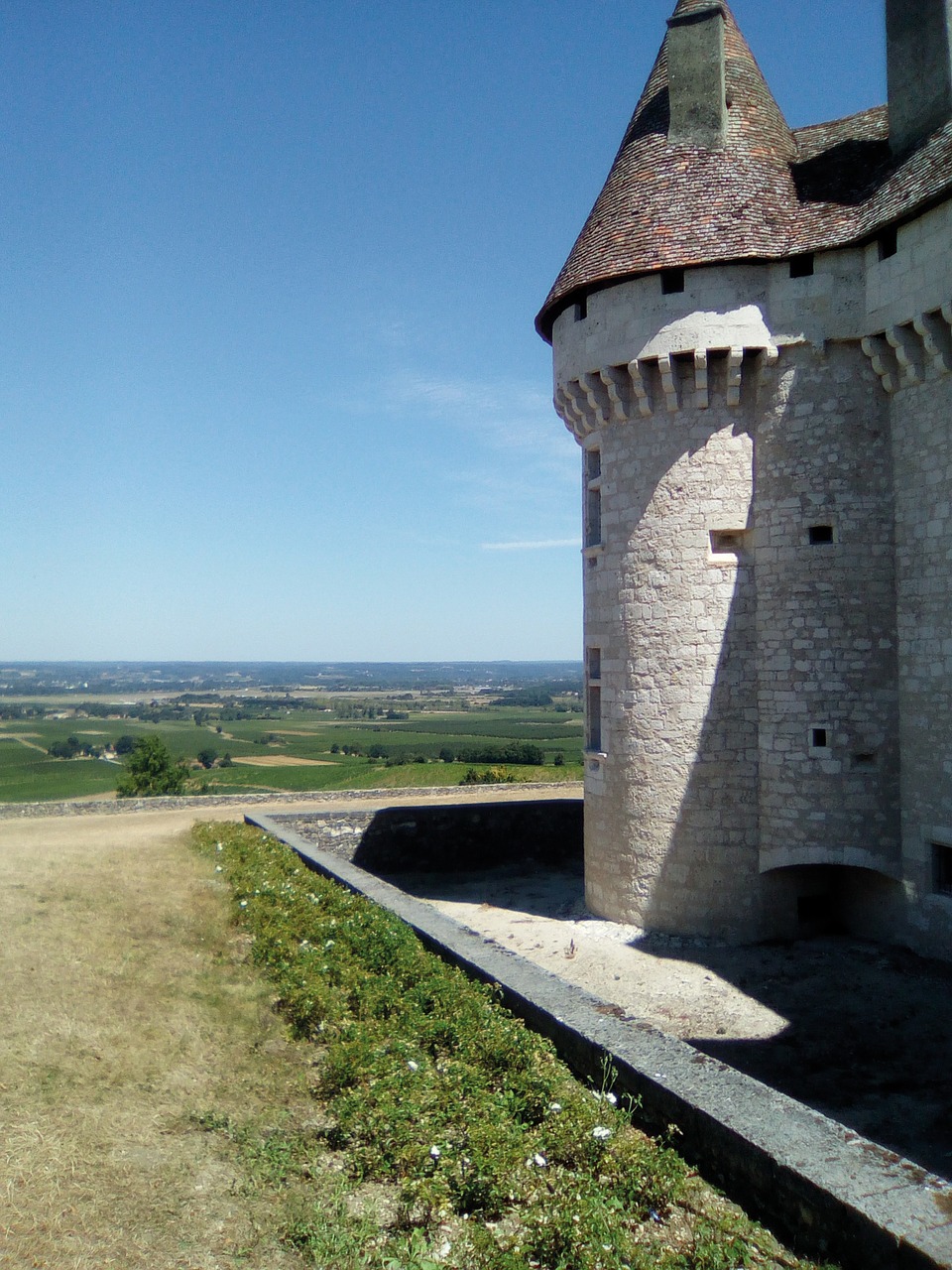 castle wine monbazillac free photo