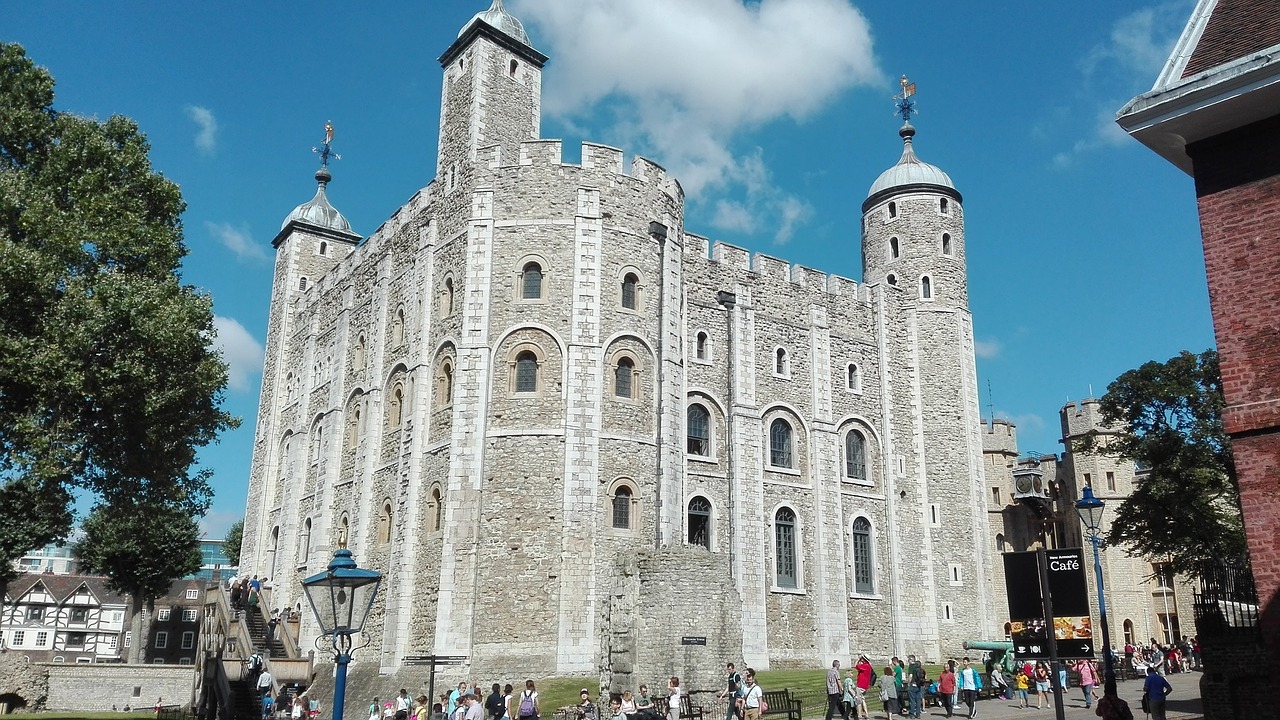 castle middle ages historic building free photo