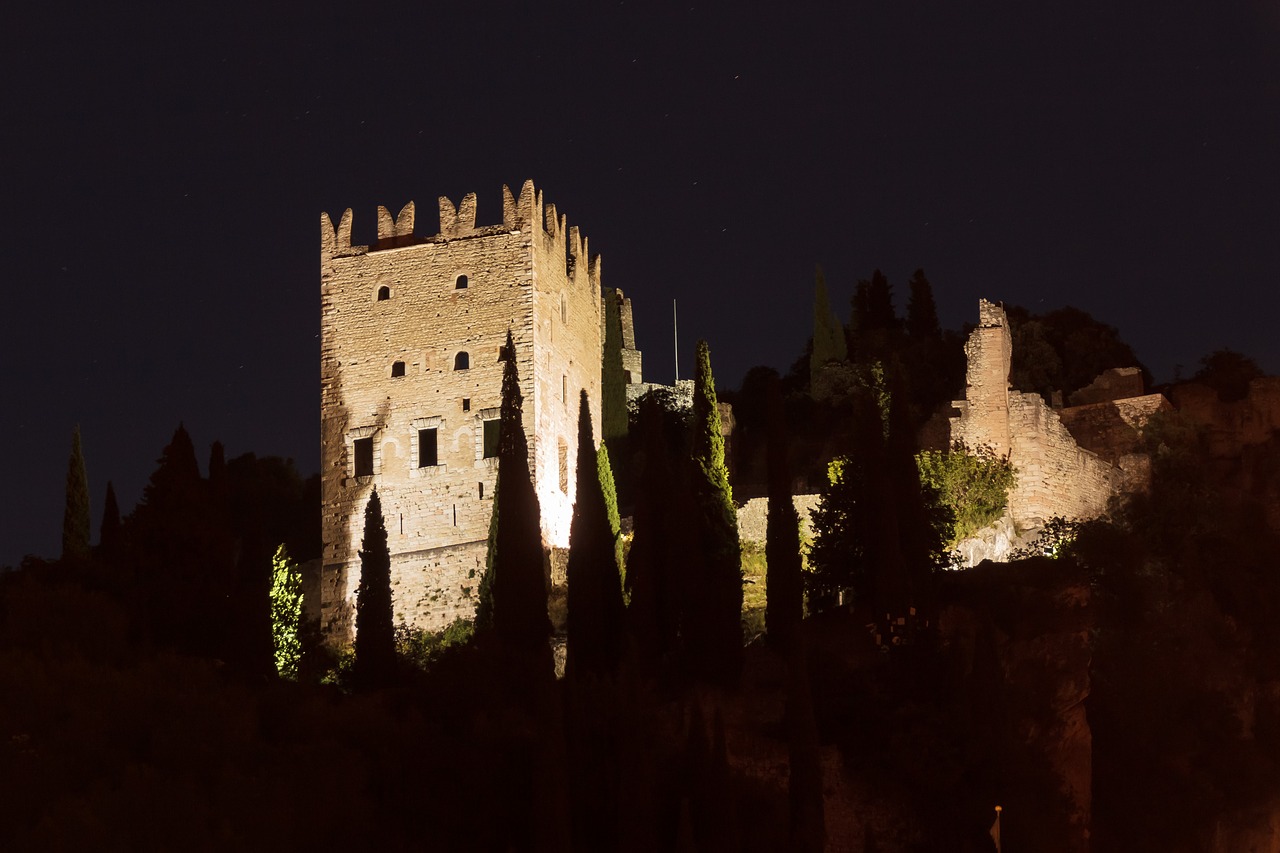 castle italy old free photo