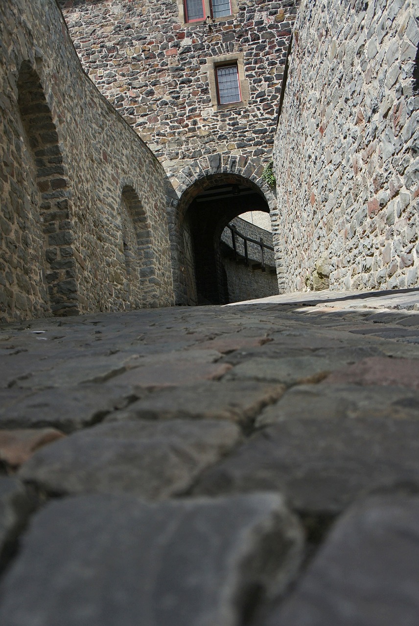 castle paving stones middle ages free photo