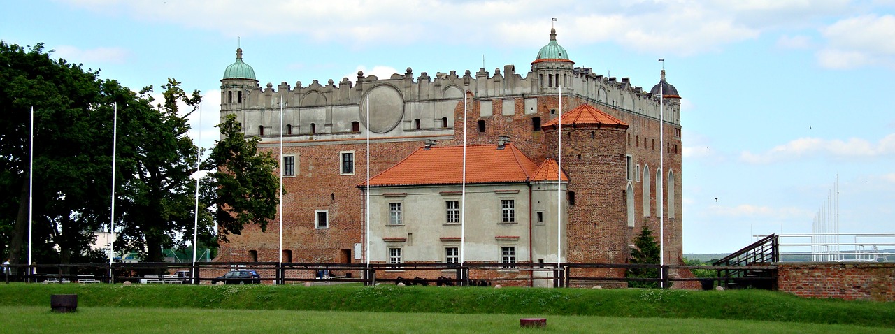 castle poland golub-dobrzyń free photo