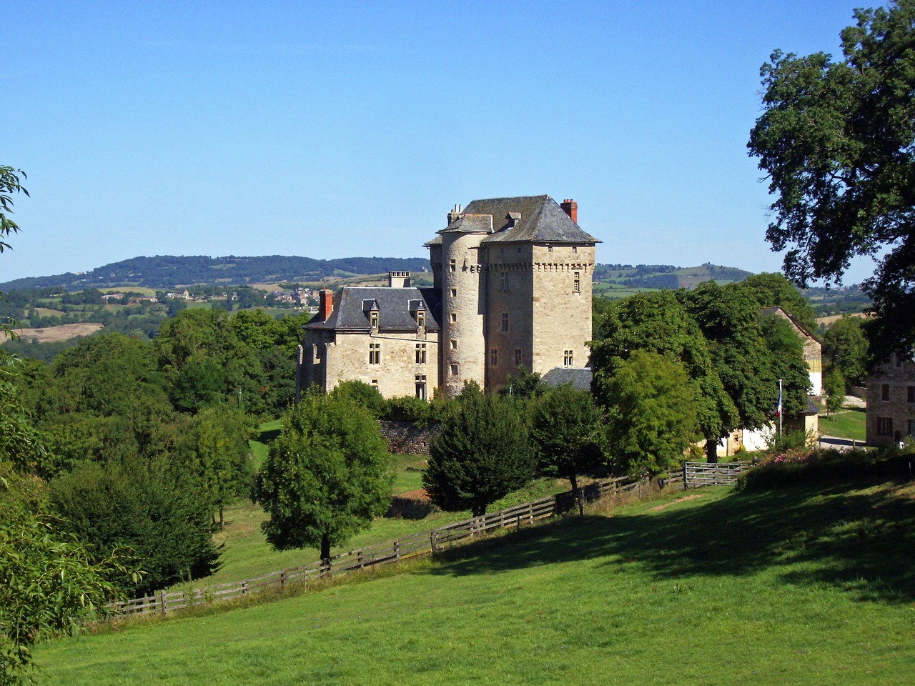 castle aveyron medieval free photo