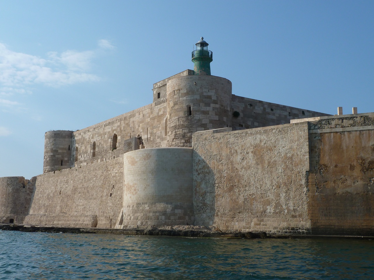 castle syracuse island free photo